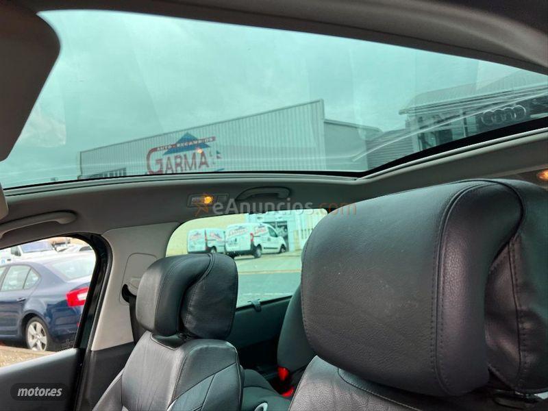 Peugeot 5008 Allure 2.0 HDI 150 FAP de 2012 con 183.000 Km por 8.900 EUR. en Segovia