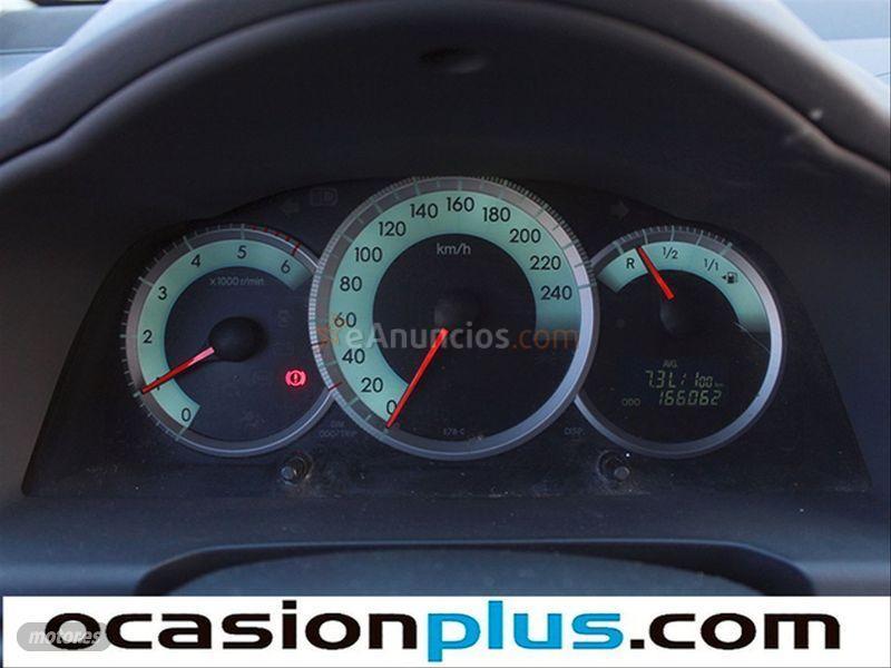 Toyota Corolla Verso 2.2 D4D 136cv Luna de 2005 con 166.062 Km por 3.200 EUR. en Sevilla