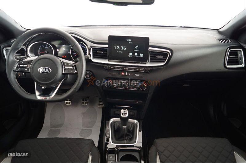 Kia Pro Ceed 1.0 TGDi 88kW 120CV GT Line de 2020 con 5.500 Km por 23.900 EUR. en Barcelona