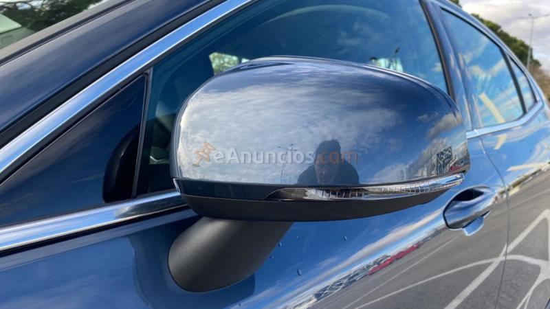 Volvo S60 2.0 B4 MOMENTUM PRO AUTO 4P