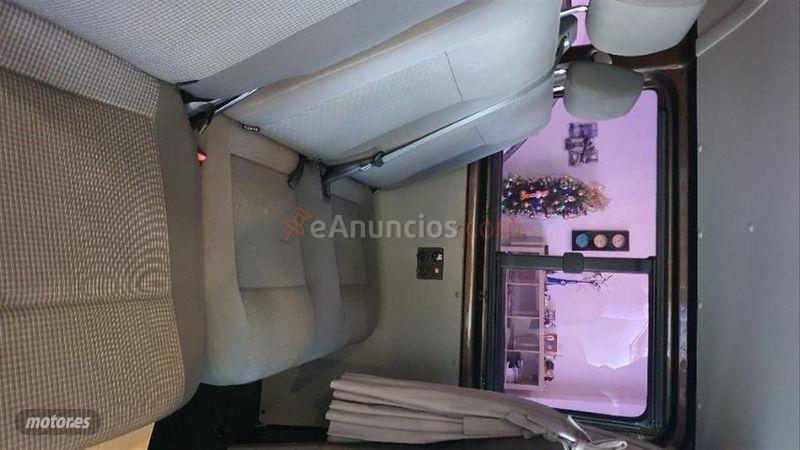 Volkswagen Transporter Kombi PRO Corto TM 2.0 TDI BMT 114CV de 2014 con 88.500 Km por 25.600 EUR. en Las Palmas