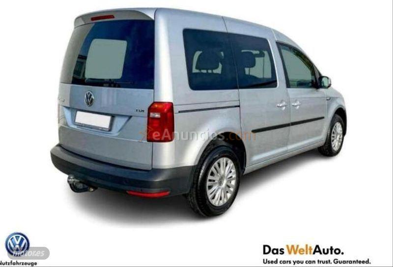 Volkswagen Caddy Beach 2.0 TDI SCR BMT 102CV de 2016 con 144.000 Km por 15.900 EUR. en Caceres