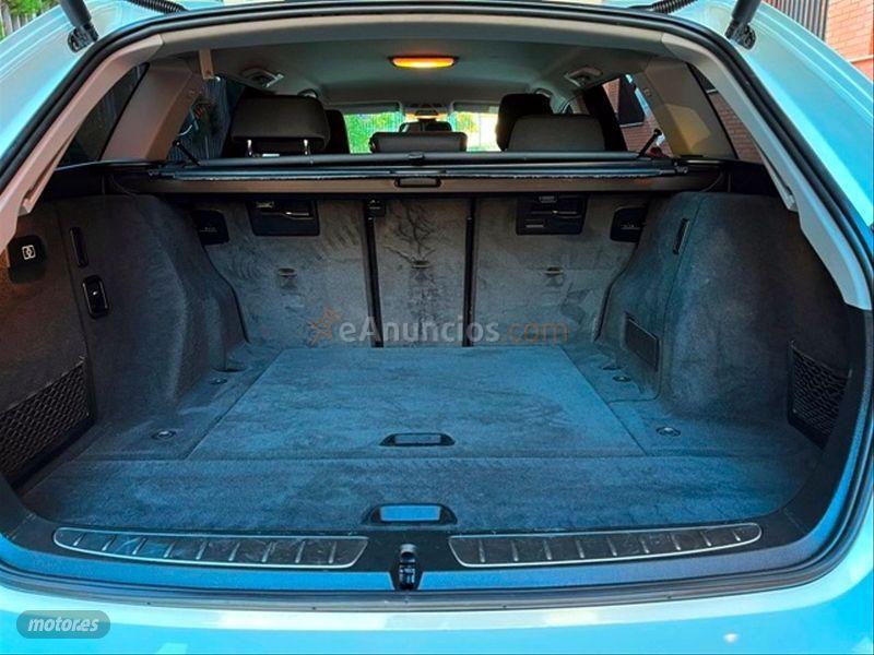 BMW Serie 3 318d Touring de 2018 con 59.990 Km por 25.799 EUR. en Murcia