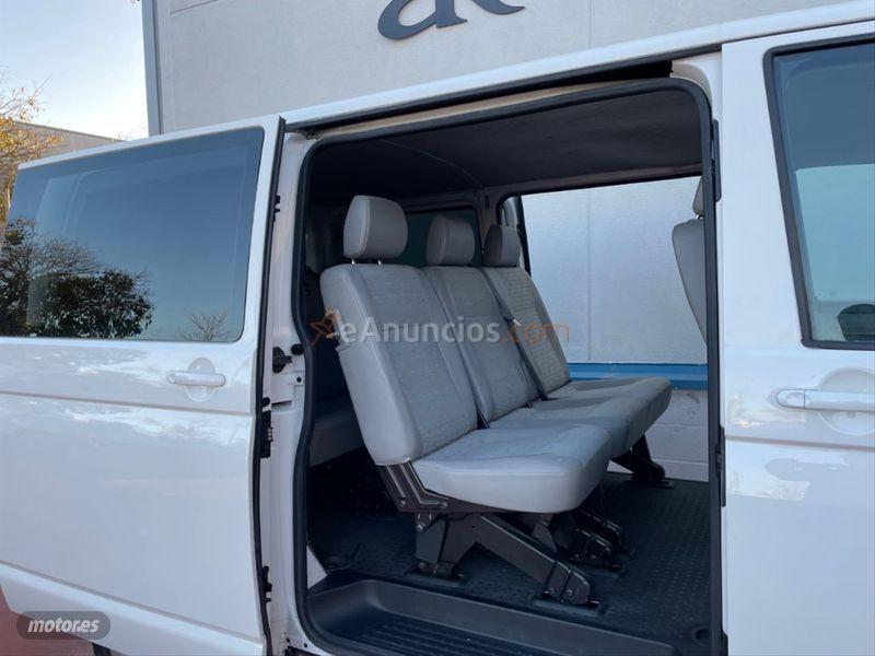 Volkswagen Transporter Kombi Corto T.Normal 2.0 TDI 140cv 2.8T de 2010 con 230.000 Km por 16.850 EUR. en Barcelona