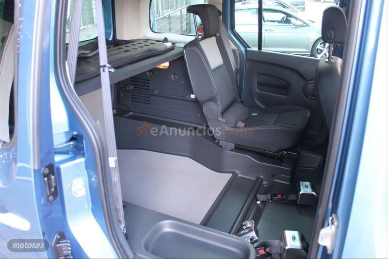 Renault Kangoo Combi M1AC 5p dCi 66kW 90CV Euro 6 de 2017 con 29.000 Km por 15.800 EUR. en Las Palmas