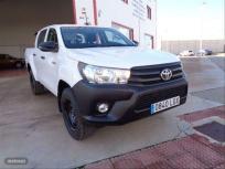 Toyota Hilux 2.4 D4D Cabina Doble GX de 2020 con 29.530 Km por 26.990 EUR. en Jaen
