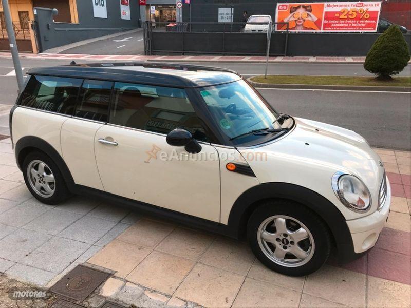 Mini Cooper Cooper Clubman de 2010 con 130.000 Km por 8.900 EUR. en Salamanca