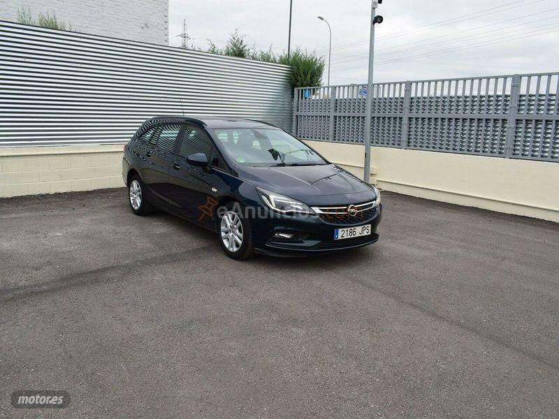 Opel Astra 1.6 CDTi 110 CV Selective ST de 2016 con 108.000 Km por 9.390 EUR. en Madrid