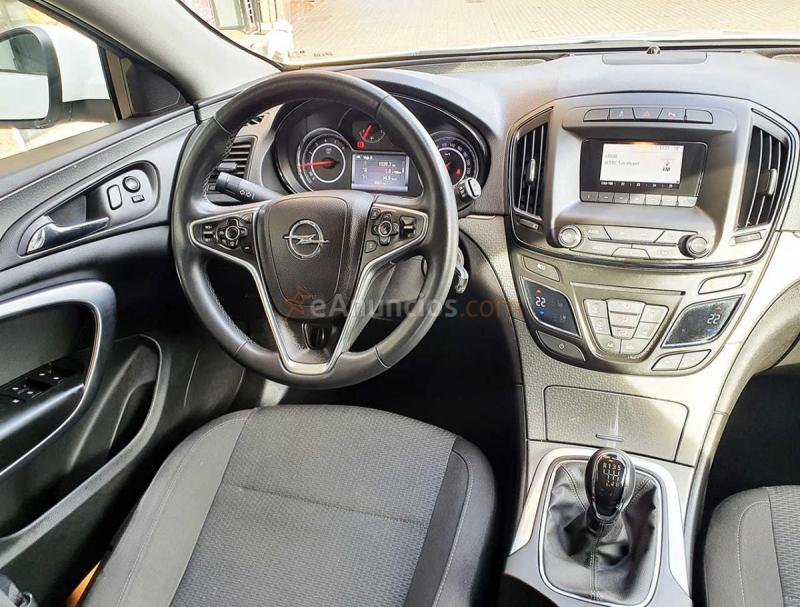 Opel insignia  1.6 cdti 120cv. Business s&s 5p. Muy buen estado y mucho equipamiento