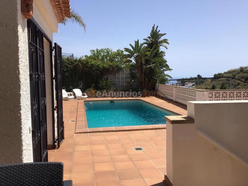 Casa-Chalet en Venta en Almuñecar Granada