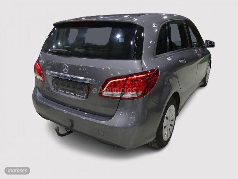 Mercedes Clase B B 180 d de 2016 con 66.832 Km por 17.790 EUR. en Madrid