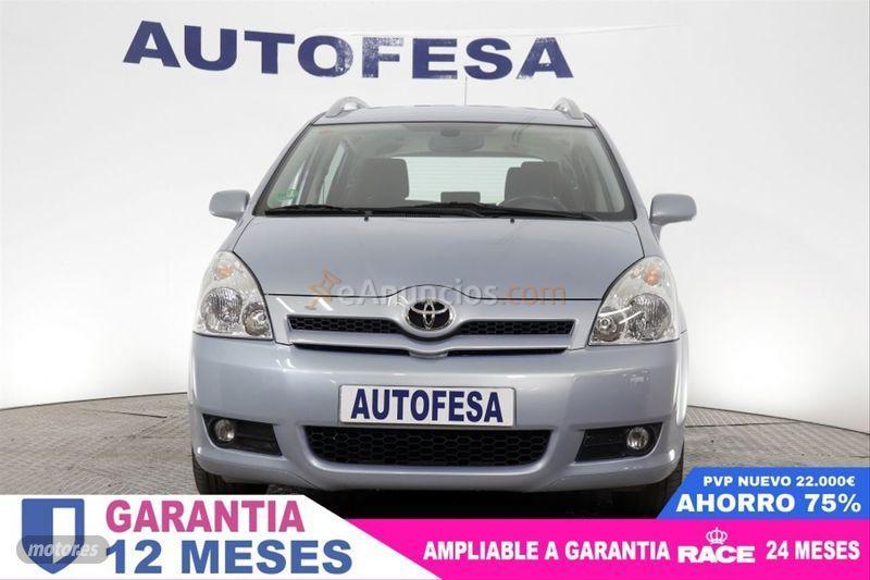 Toyota Corolla Verso 1.8 VVTi Luna de 2006 con 135.290 Km por 5.450 EUR. en Madrid
