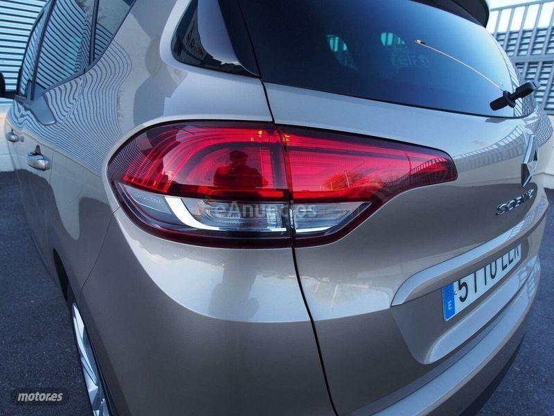 Renault Scenic Zen Energy dCi 81kW 110CV EDC de 2018 con 128.124 Km por 14.390 EUR. en Madrid
