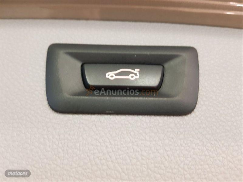 BMW Serie 3 320d EfficientDynamics Touring de 2017 con 147.900 Km por 18.990 EUR. en Madrid