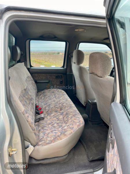 Nissan Pick up 2.5 TD DOUBLE CAB NAVARA de 1999 con 414.000 Km por 5.000 EUR. en La Rioja