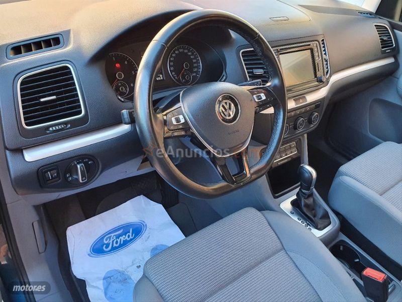 Volkswagen Sharan Advance 2.0 TDI 110kW 150CV DSG de 2017 con 47.000 Km por 35.500 EUR. en Madrid