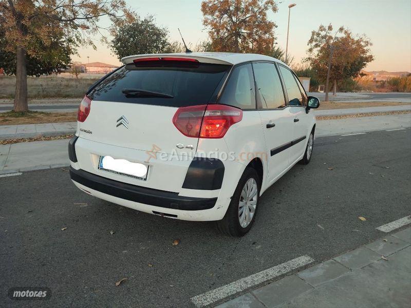 Citroen C4 Picasso 1.6 HDi CMP Exclusive de 2008 con 420.000 Km por 2.200 EUR. en Sevilla