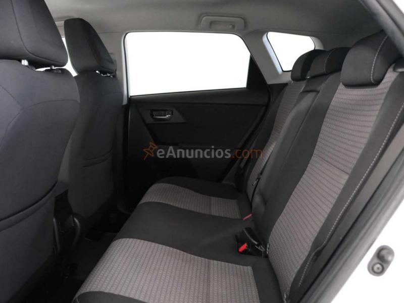 TOYOTA AURIS 1.8 VVT-I HYBRID FEEL EDITION 5P