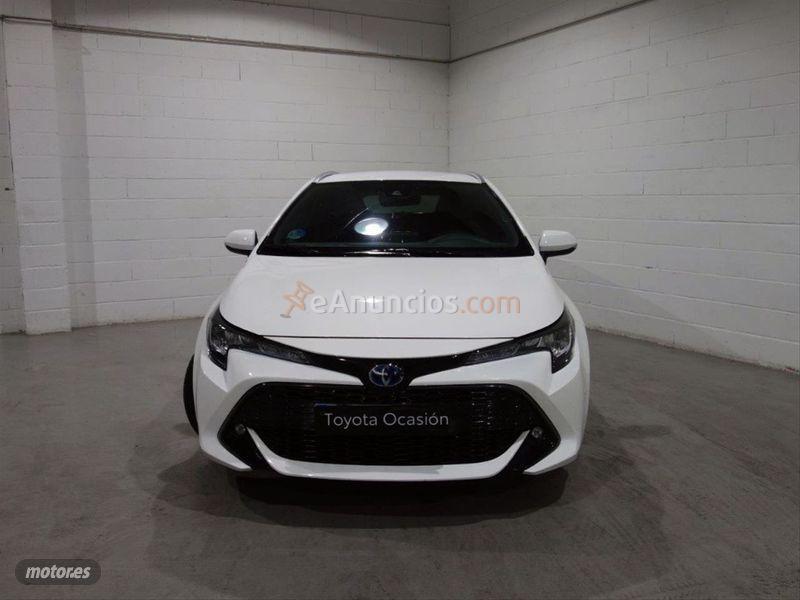 Toyota Corolla 1.8 125H ACTIVE TECH ECVT TOU SPORT de 2021 con 23.000 Km por 23.200 EUR. en Madrid