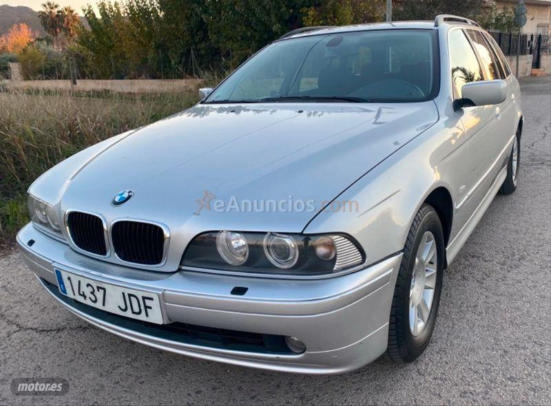 BMW Serie 5 520IA TOURING de 2003 con 241.000 Km por 3.300 EUR. en Murcia