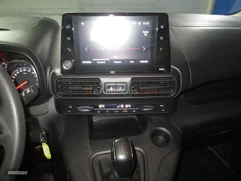 Opel Combo Life 1.5 TD 75kW 100CV SS Selective XL de 2020 con 16.000 Km por 26.900 EUR. en Lleida