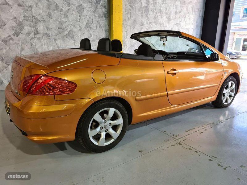 Peugeot 307 CC 1.6 16v de 2006 con 139.000 Km por 5.900 EUR. en Malaga
