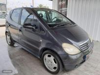 Mercedes Clase A A 160 AVANTGARDE de 2000 con 139.500 Km por 2.690 EUR. en Alicante