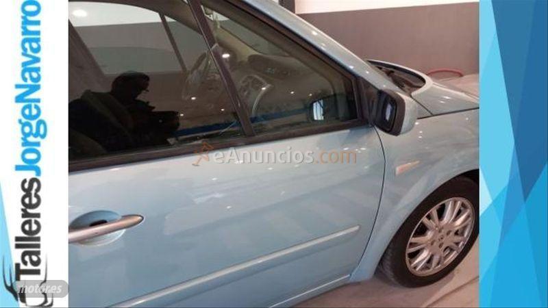Renault Scenic Dynamique 1.5dCi105 EU4 de 2007 con 188.722 Km por 4.500 EUR. en Granada
