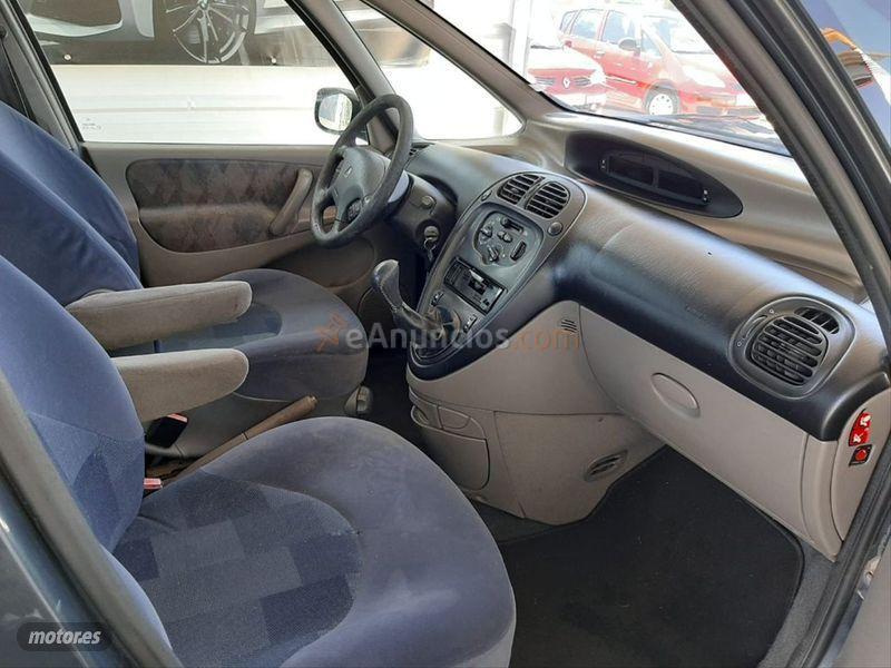 Citroen Xsara Picasso 2.0 HDI de 2002 con 233.000 Km por 2.550 EUR. en Alicante
