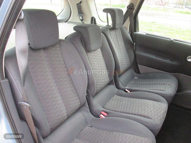 Renault Grand Scenic Luxe Dynamique 1.9dCi EU4 de 2006 con 195.000 Km por 3.750 EUR. en Madrid