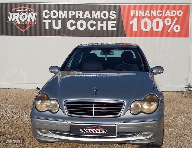 Mercedes Clase C C 270 CDI ELEGANCE de 2001 con 270.000 Km por 2.890 EUR. en Alicante