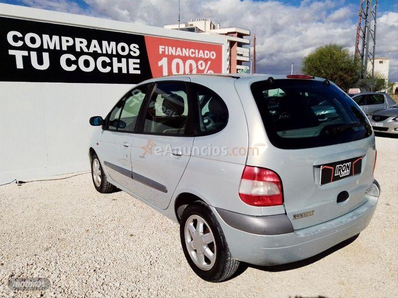 Renault Scenic CONFORT EXPRESSION 1.9DCI de 2003 con 246.000 Km por 1.790 EUR. en Alicante