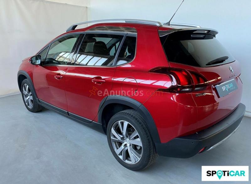 Peugeot 2008   Puretech 130 S&S EAT8 Allure