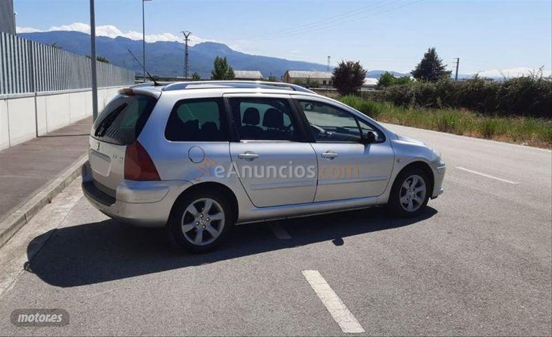 Peugeot 307 SW 1.6 HDi 110 FAP DSign de 2008 con 288.000 Km por 1.800 EUR. en Leon