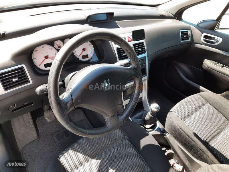 Peugeot 307 SW 1.6 HDi 110 FAP DSign de 2008 con 288.000 Km por 1.800 EUR. en Leon
