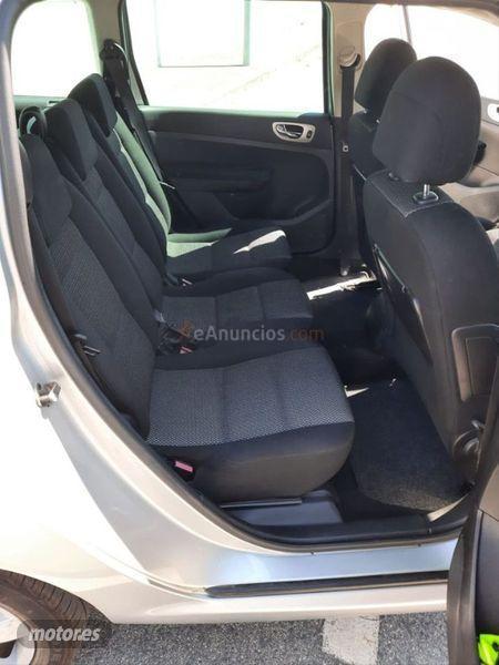 Peugeot 307 SW 1.6 HDi 110 FAP DSign de 2008 con 288.000 Km por 1.800 EUR. en Leon