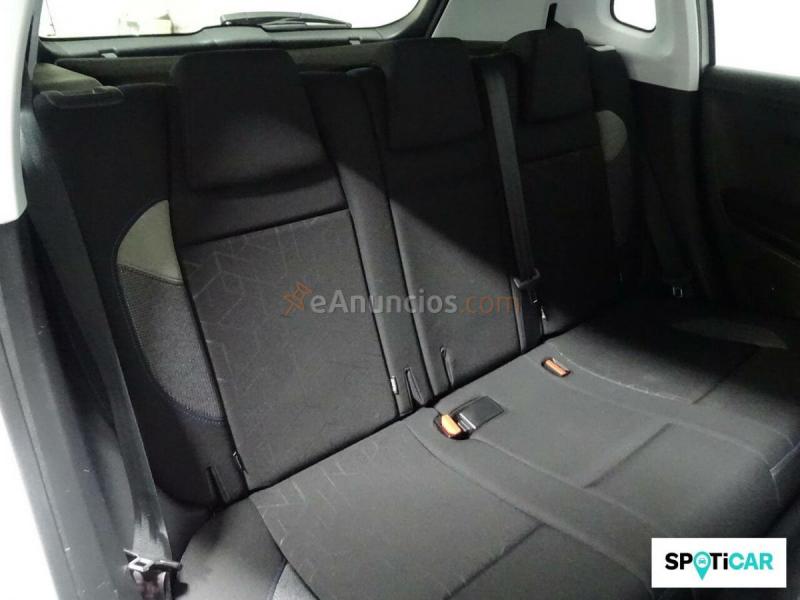 Peugeot 2008   BlueHDi 100 S&S 5 Vel. MAN Signature