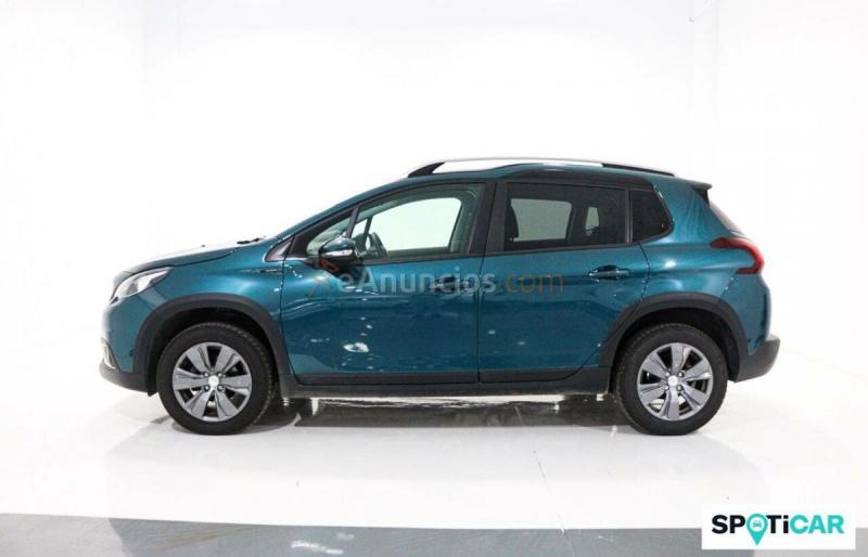Peugeot 2008   1.2 PureTech 60KW (82CV) Signature