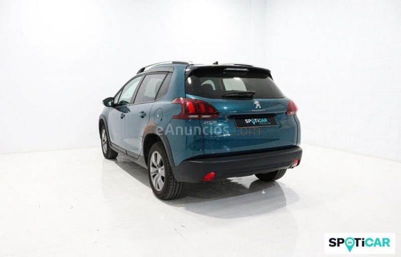Peugeot 2008   1.2 PureTech 60KW (82CV) Signature