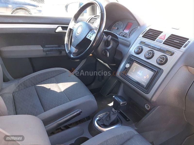 Volkswagen Touran 2.0 TDI 140cv Advance de 2010 con 180.000 Km por 10.490 EUR. en Alicante
