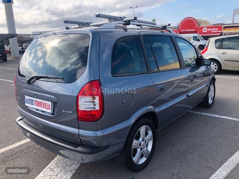 Opel Zafira 2.0 Dti 16v Blue Line de 2004 con 132.000 Km por 3.950 EUR. en Alicante