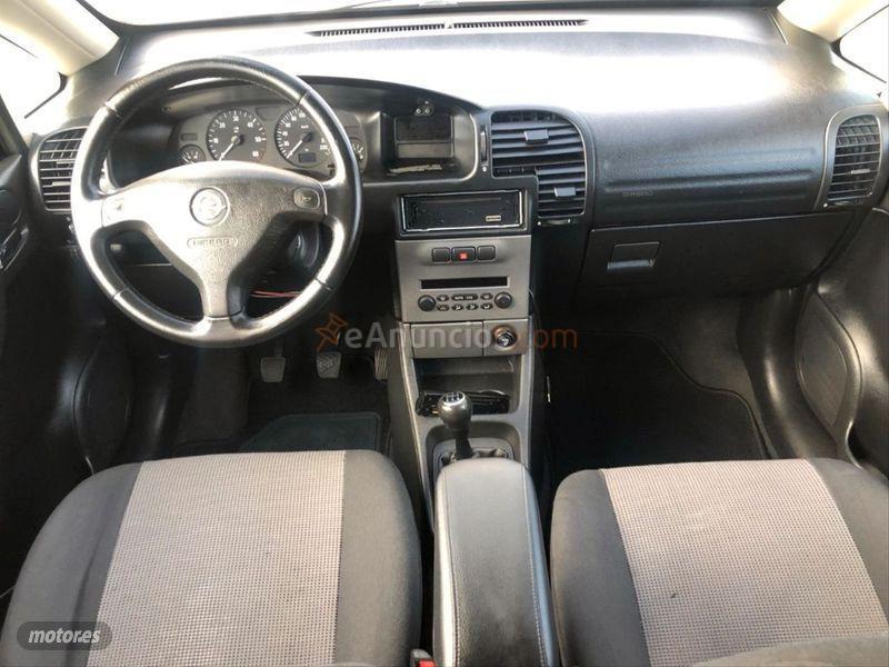 Opel Zafira 2.0 Dti 16v Blue Line de 2004 con 132.000 Km por 3.950 EUR. en Alicante