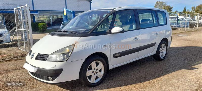 Renault Espace DYNAMIQUE 2.0 16v TURBO de 2005 con 230.000 Km por 2.500 EUR. en Badajoz