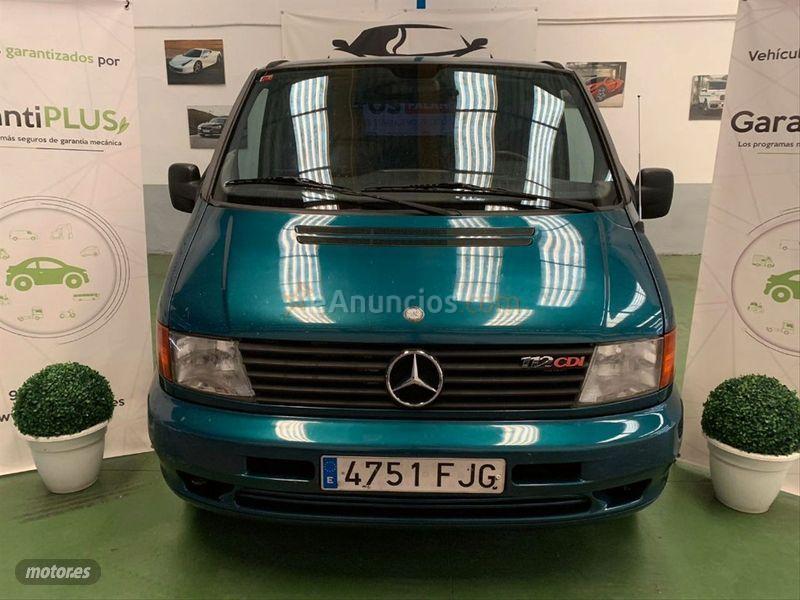 Mercedes Vito 112CDI 2.2TD F de 2001 con 369.348 Km por 6.499 EUR. en Sevilla