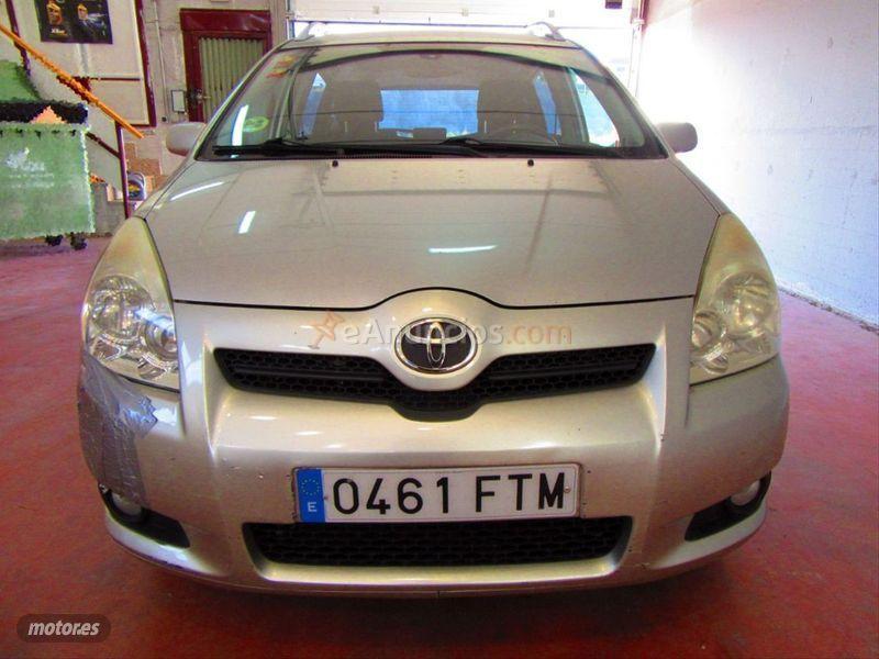 Toyota Corolla Verso 2.2 D4D 136cv Sol de 2007 con 313.834 Km por 2.400 EUR. en Toledo