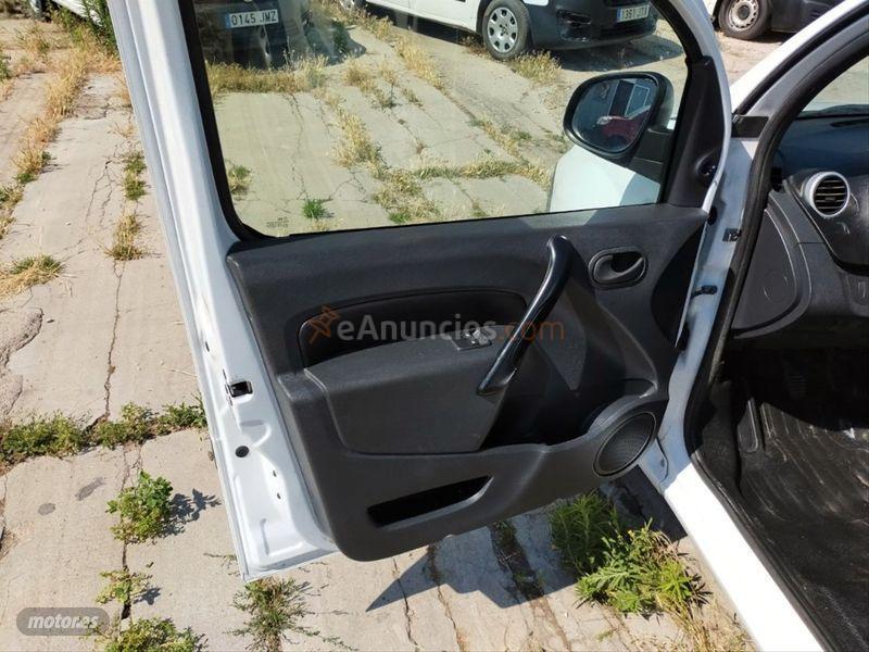 Renault Kangoo Combi Profesional M1AF Energy dCi 75 Euro 6 de 2016 con 150.000 Km por 6.300 EUR. en Madrid