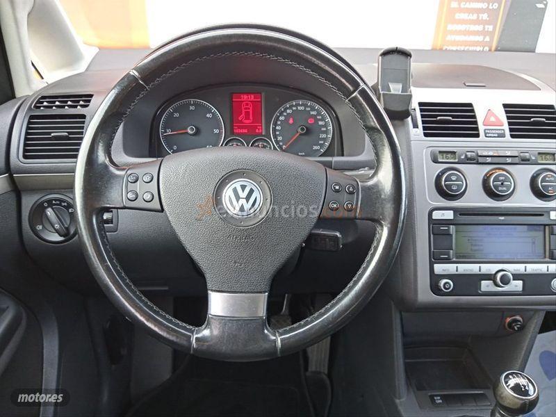 Volkswagen Touran 1.9 TDI 105 Edition de 2008 con 163.200 Km por 8.300 EUR. en Alicante
