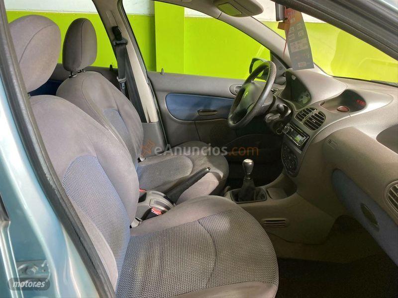 Peugeot 206 SW 1.4 HDI 70 XLine Clim de 2005 con 146.000 Km por 1.499 EUR. en Toledo
