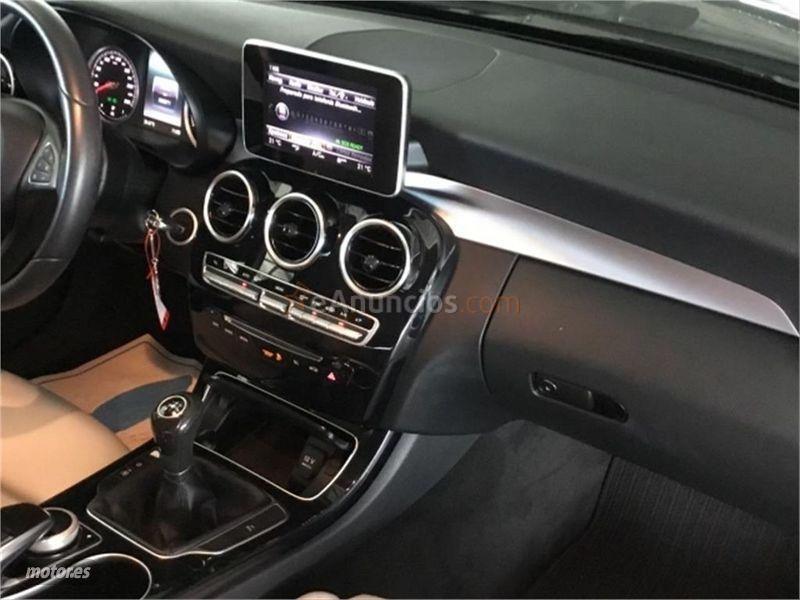 Mercedes Clase C C 220 d Avantgarde Estate de 2016 con 101.000 Km por 20.500 EUR. en Ourense