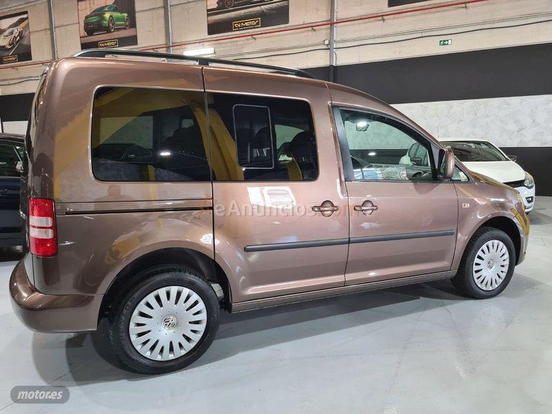 Volkswagen Caddy Comfortline 2.0 TDI 140cv 7pl de 2012 con 189.000 Km por 11.900 EUR. en Malaga